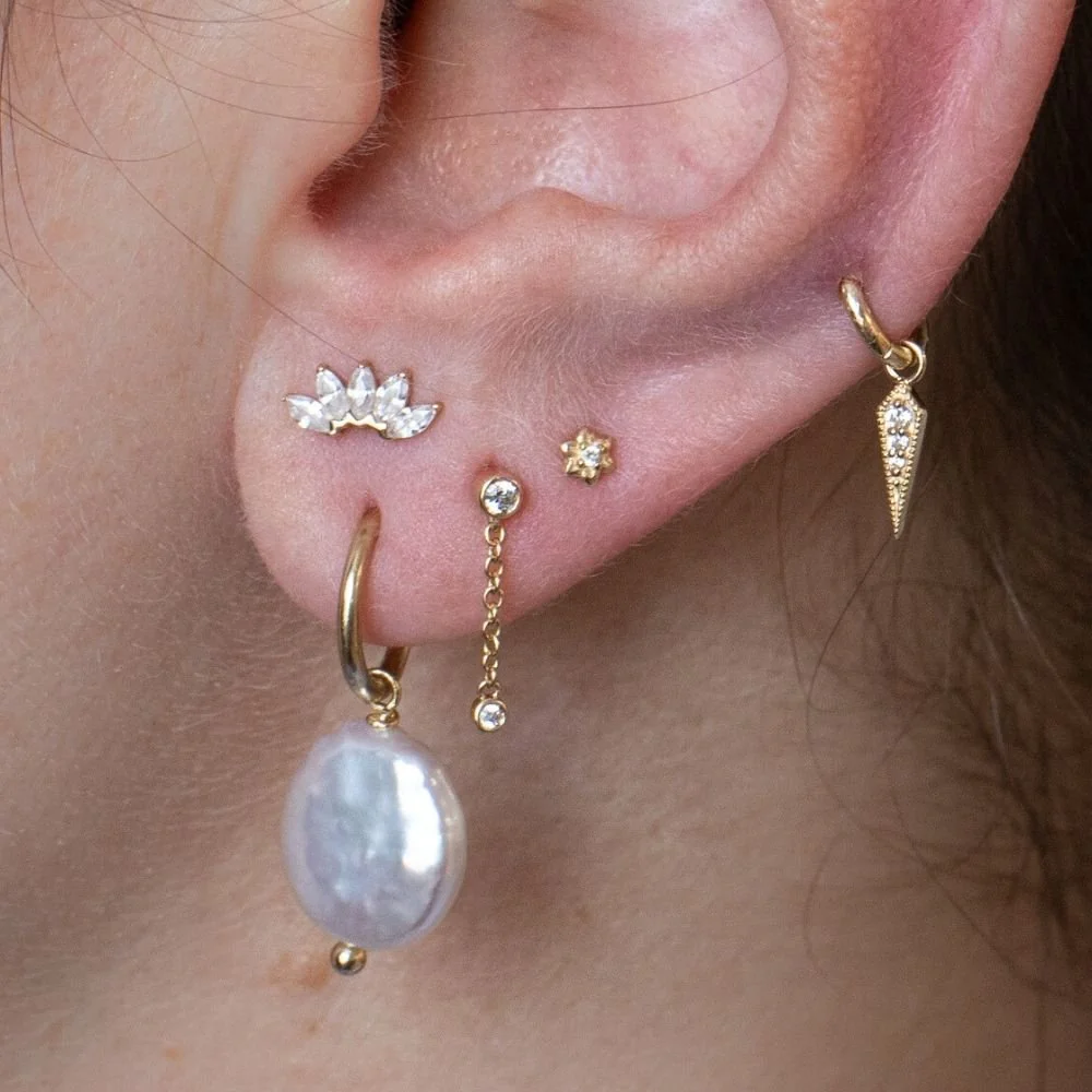 Tiny Crystal Flower Earring - Image 4